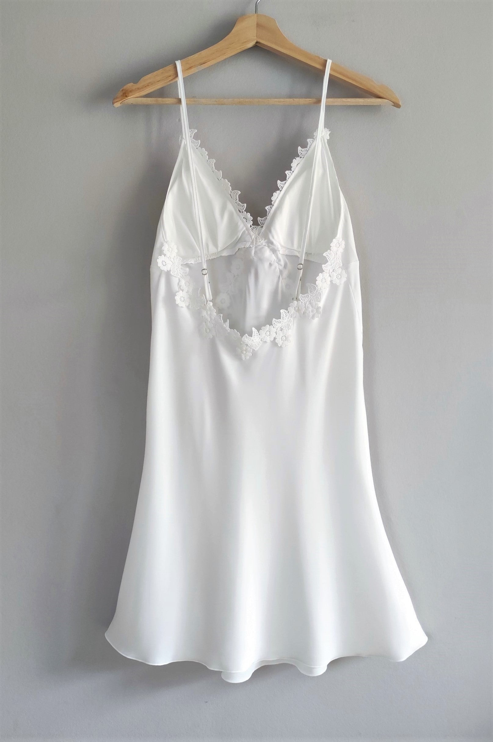 Pijamas de seda satén para mujer, bata kimono y/o vestido camisón de color liso sólido.