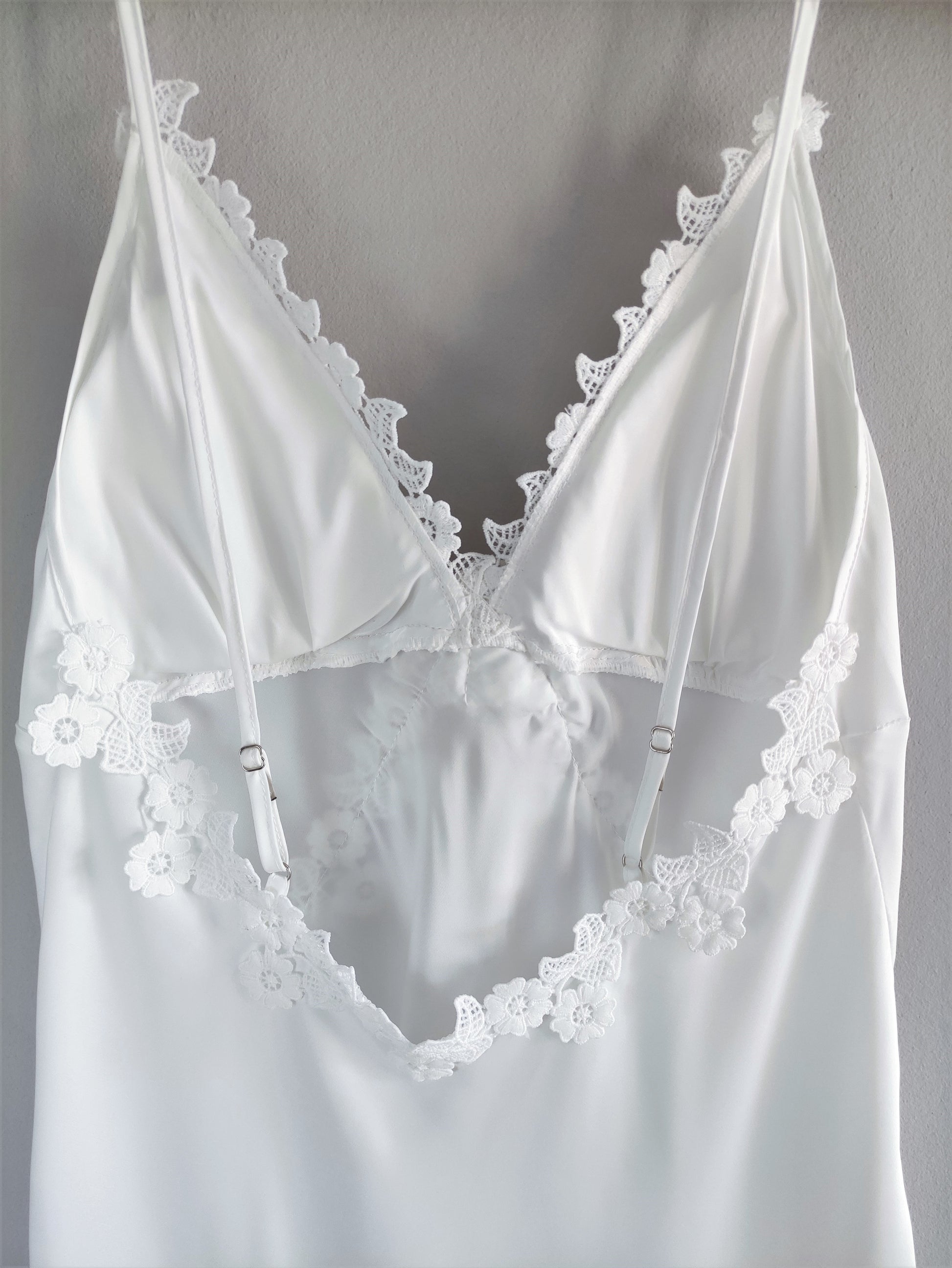Pijamas de seda satén para mujer, bata kimono y/o vestido camisón de color liso sólido.