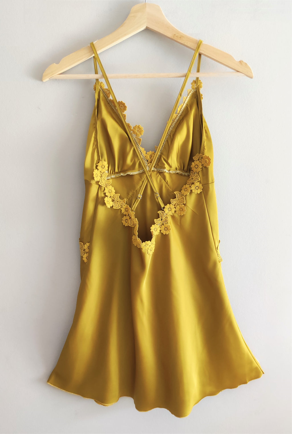 Pijamas de seda satén para mujer, bata kimono y/o vestido camisón de color liso sólido.