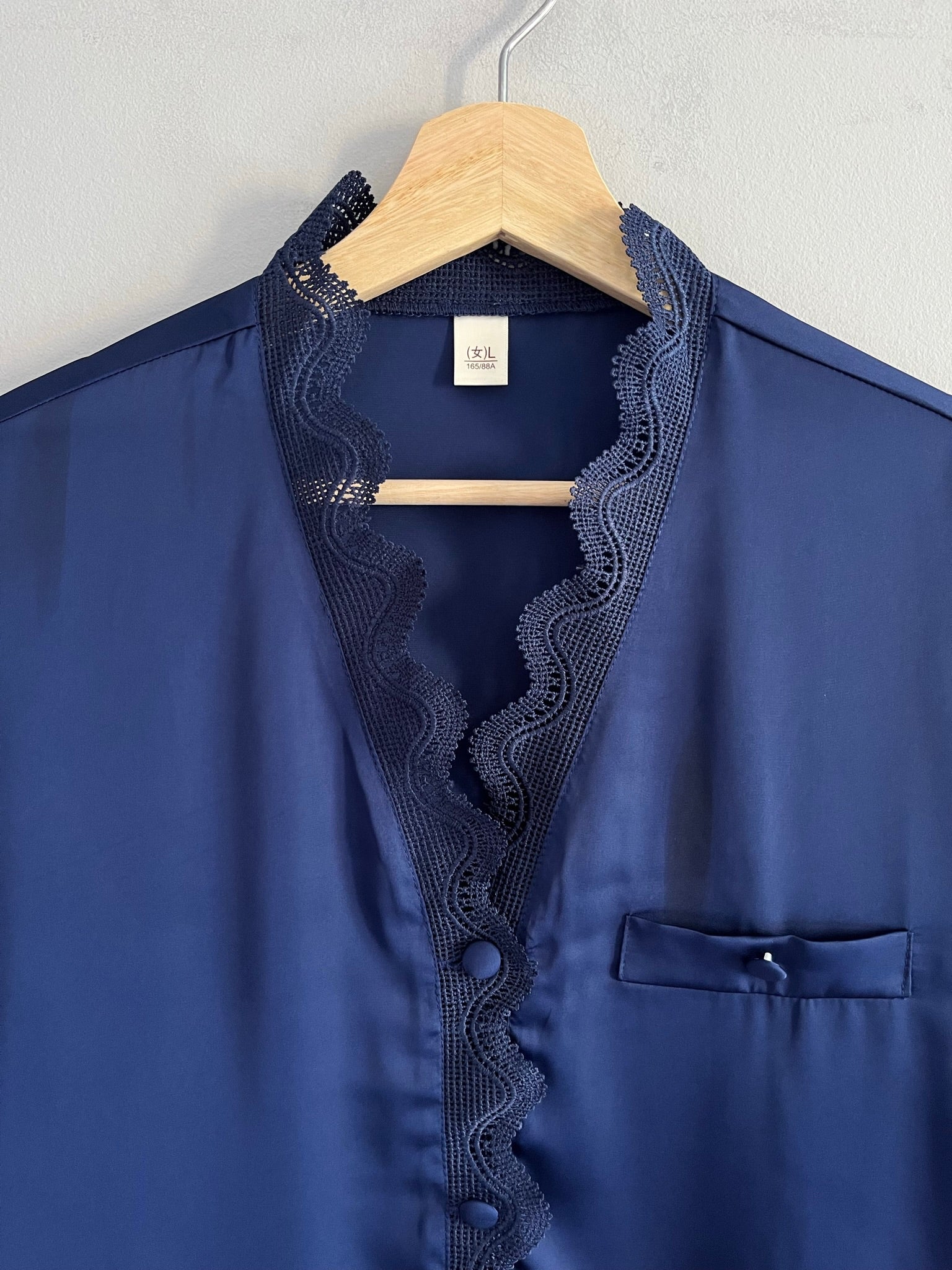 Conjunto de pijamas de seda satén para mujer con encaje floral
